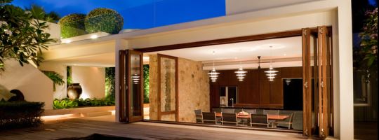 Smart home technology and outdoor lighting design 